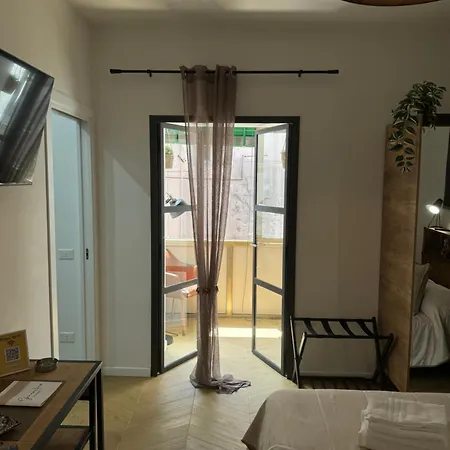 Apartment Gennarino - Panorama With Balcony And Urban Loft *
